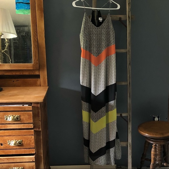 Old Navy Maxi Dress - Picture 5 of 5